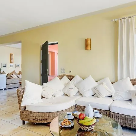 Sleeps 6 Pool Air Con Wifi Villa Syvota