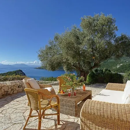 Villa Sleeps 6 Pool Air Con Wifi Syvota