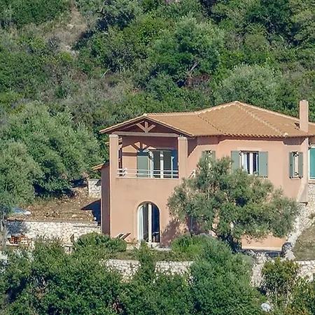 Villa Sleeps 6 Pool Air Con Wifi