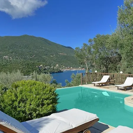 Sleeps 6 Pool Air Con Wifi Villa *